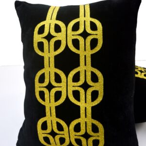 JTDK LOGO-CHAIN THROW PILLOWS